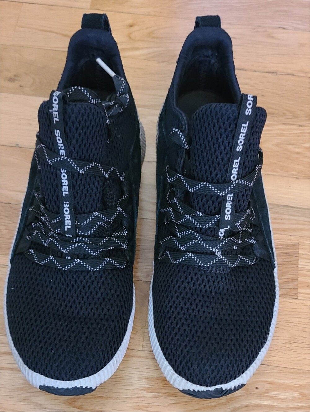 Sorel Out N About Womens Sneakers Black Suede/Mesh Running Shoes Sz 8 Travel - Picture 2 of 15